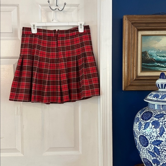 Women Love Tree Red & Black Plaid Polyester & Spandex Skater Skirt Size Large - Picture 4 of 7